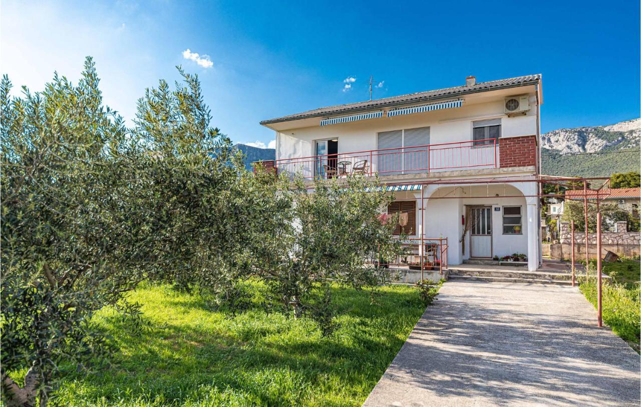 Gorgeous Apartment In Kastel Sucurac With Wifi Kaštela Exteriér fotografie